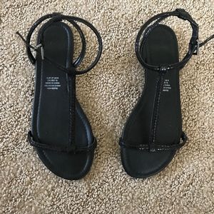 h and m black strappy sandals flats size 6 or 7